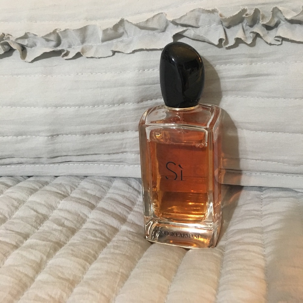 Giorgio Armani Fragrance Si 3.4 Fluid Ounce